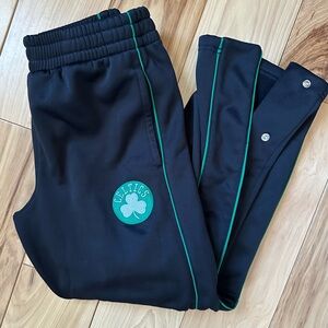 EUC NBA Youth Boston Celtics Snap Pants Size M 10/12